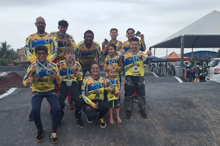 ABAST BMX CLUBE de Toledo marca presença na abertura do Campeonato Paranaense de Bicicross em Palotina e conquista 14 medalhas.