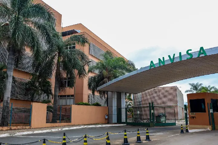 Anvisa atualiza limites de cúrcuma em suplementos alimentares