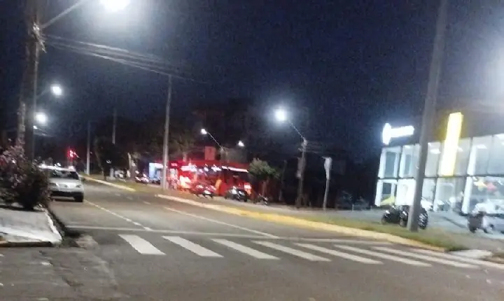 Disparos deixam dois feridos e uma mulher morta na Parigot de Souza em Toledo