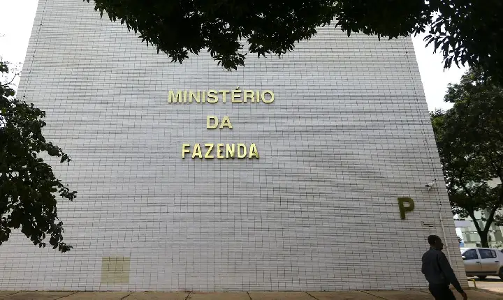 Fazenda alerta sobre falso site do Novo Desenrola