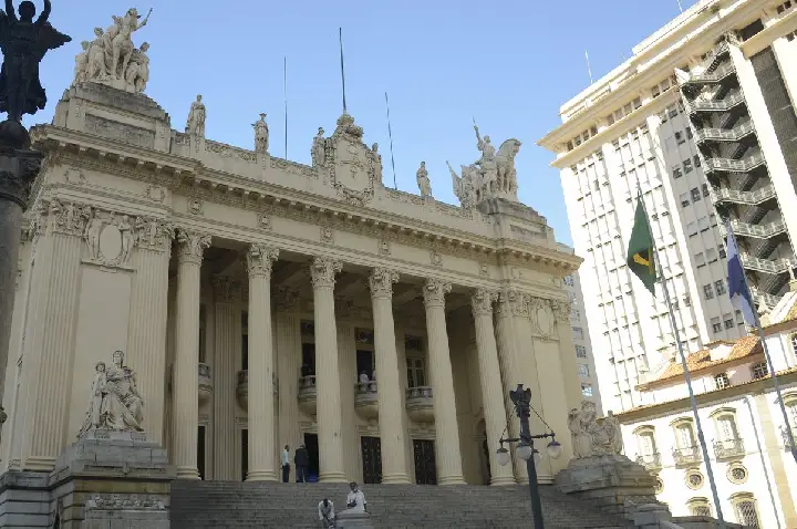 TJ do Rio anula eleição de Douglas Ruas como presidente da Alerj