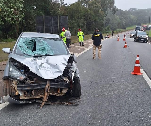 Homem morre após ser atropelado por carro na BR-376, afirma PRF