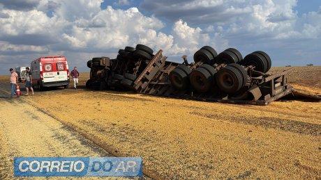 Grave acidente com carreta resulta em um óbito entre Maripá e Toledo.