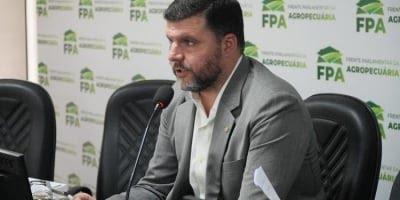 FPA: Integrantes do MST interditam rodovia no Paraná, fazem policiais reféns e ameaçam parar o Brasil