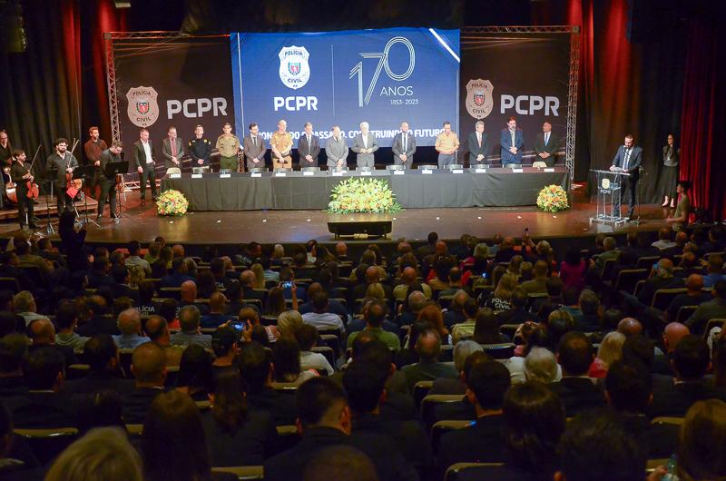 Governo comemora 170 anos da Polícia Civil do Paraná com homenagens e reconhecimento