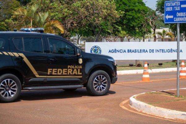 Polícias de SP pagaram R$ 15 mi para usar “programa espião” alvo da PF