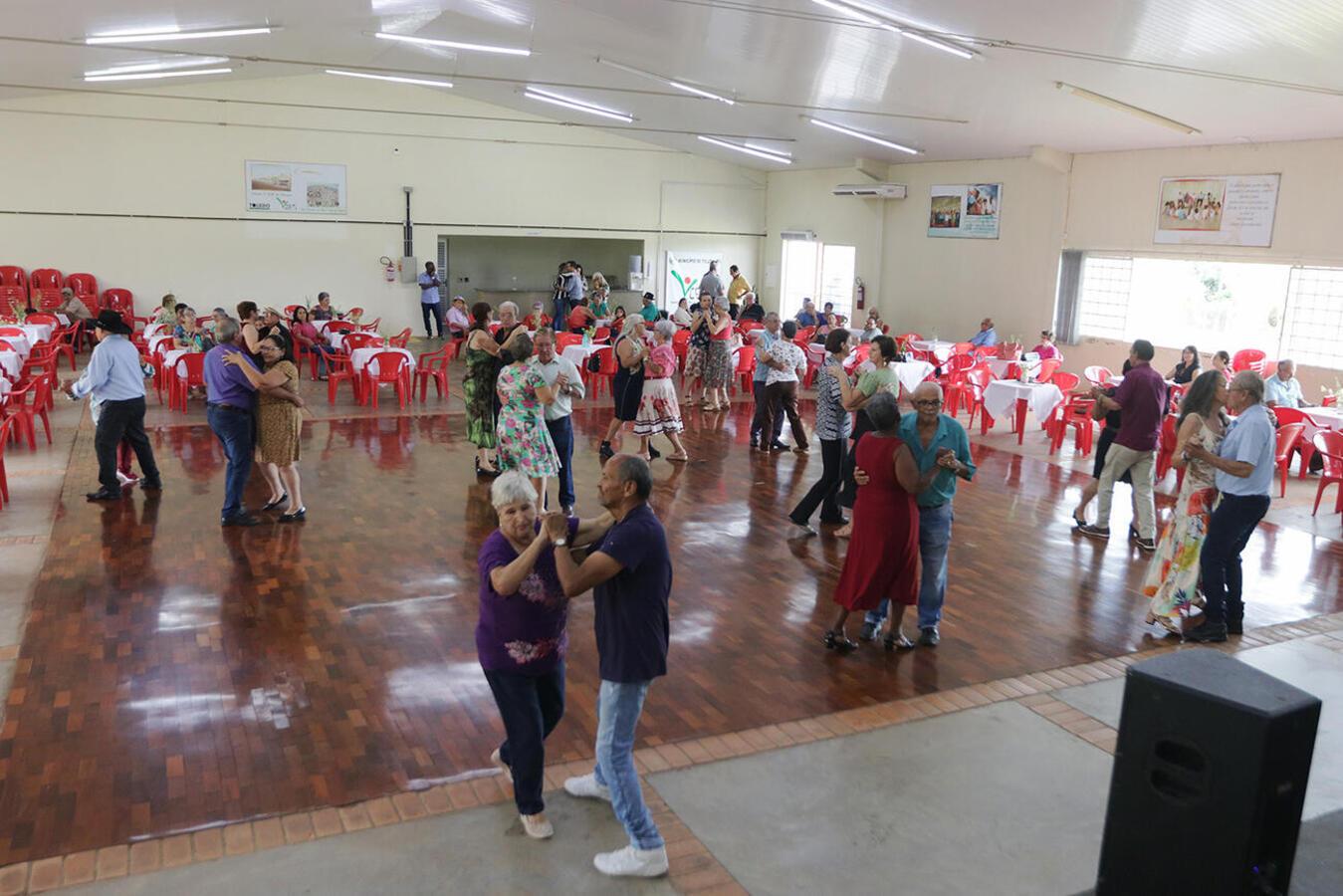 Certi Pioneiro festeja os 16 anos de atividades em Baile de Aniversário