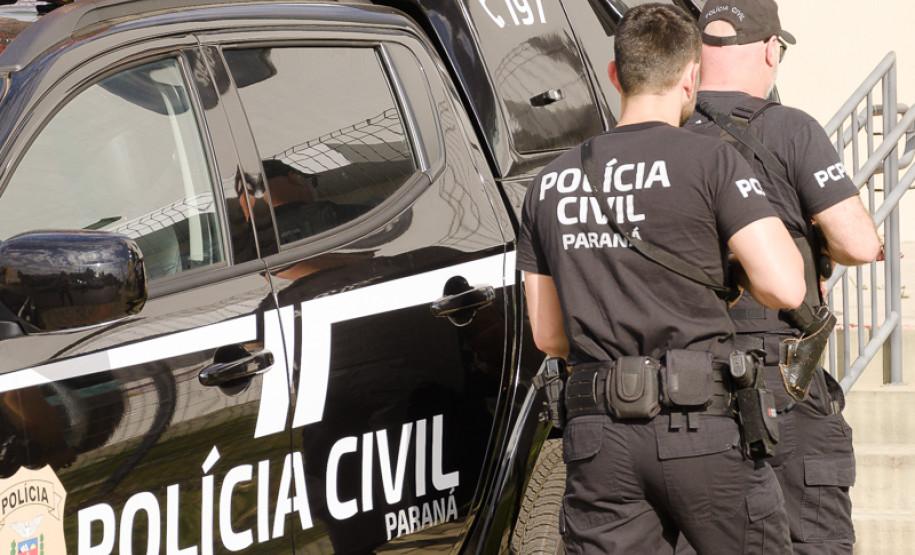 PCPR apreende cobras e prende homem em flagrante em Almirante Tamandaré