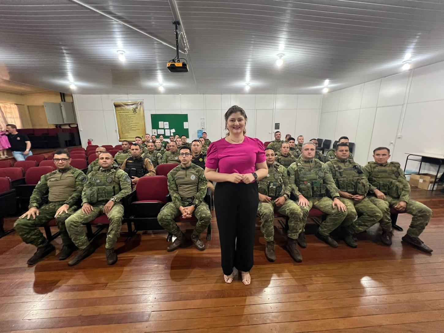 BPFRON homenageia as mulheres com atividades de Destaque do Mês, Palestra e café da manhã