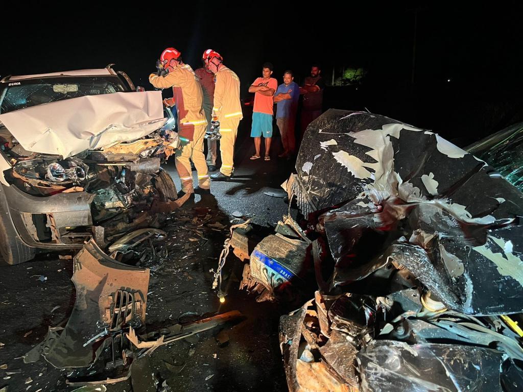 Colisão frontal resulta com uma vítima fatal na PR 491 em Nova Santa Rosa