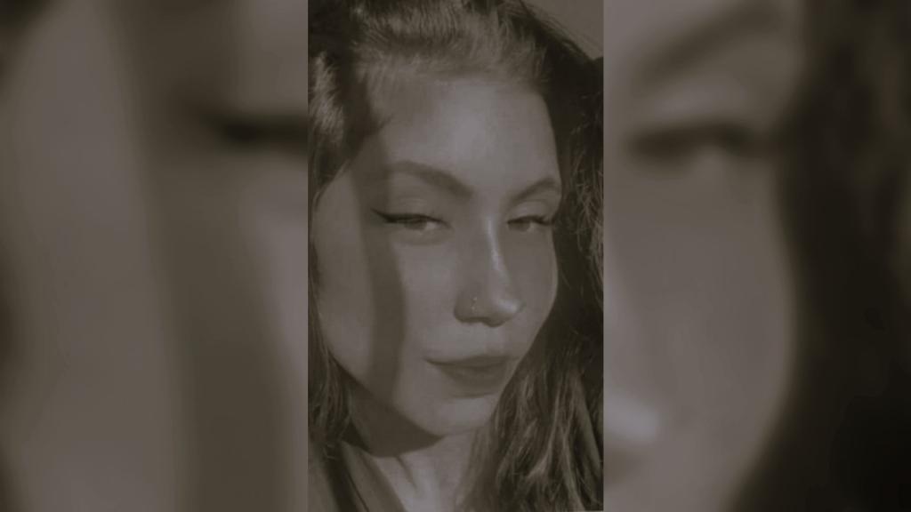 Jovem é morta a facadas na frente do filho e da irmã, no Paraná