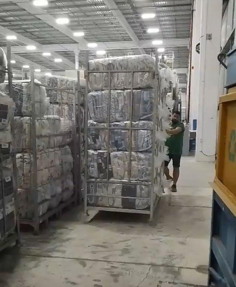 Havan envia 500 edredons e 200 travesseiros para famílias afetadas em Rio Bonito do Iguaçu (PR)