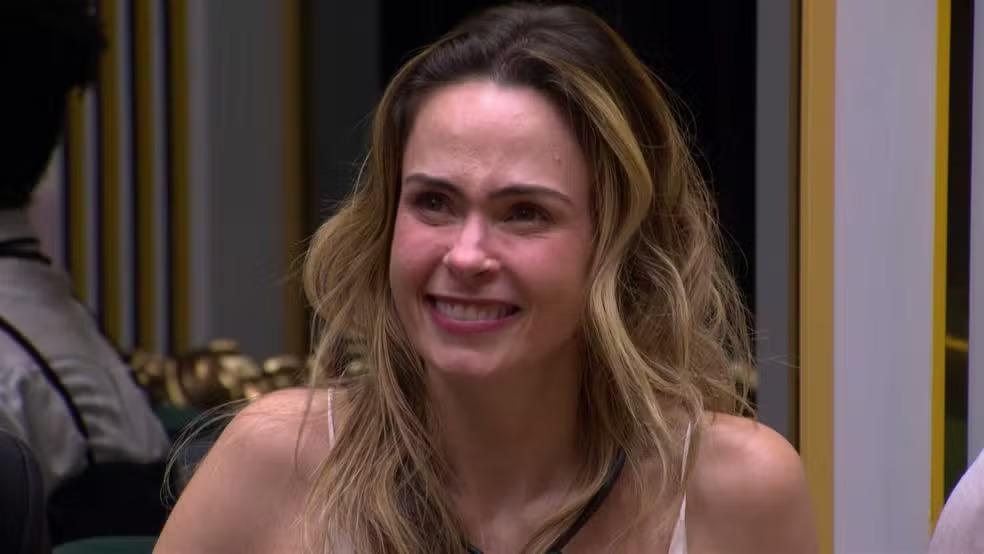 ANA PAULA É CAMPEÃ DO BBB 2026