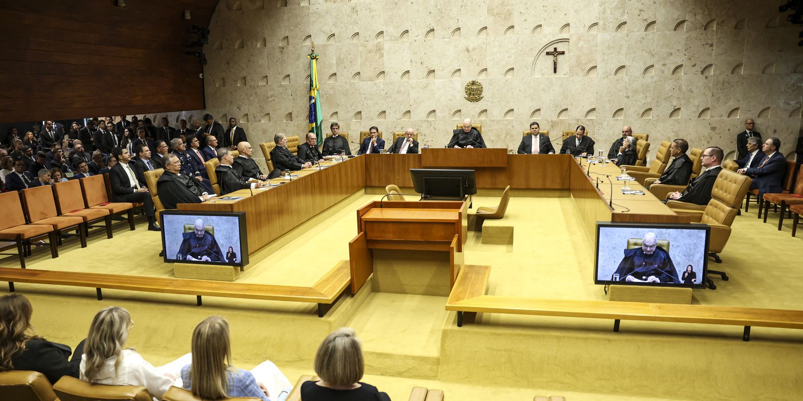 STF tem três votos para derrubar lei de SC que proibiu cotas raciais