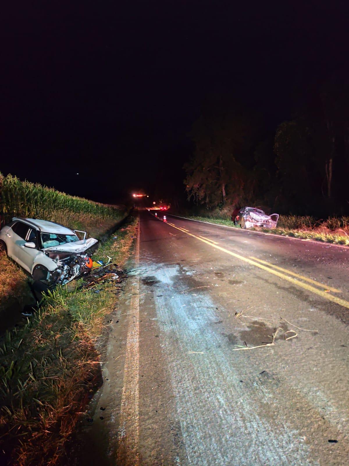 COLISÃO NA PR-180 DEIXA DUAS MULHERES GRAVEMENTE FERIDAS EM CASCAVEL