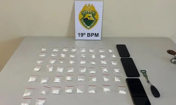 Homem é preso com 50 papelotes de cocaína após perseguição policial em Toledo